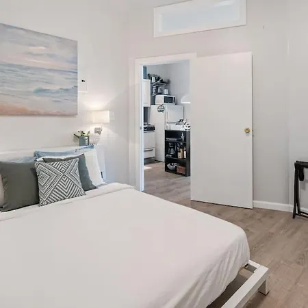 Ferienwohnung 2Br Great Location Short Walk To Times Square